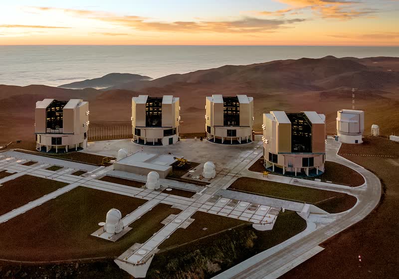 Bard fa crollare le azioni Google - Il Very Large Telescope