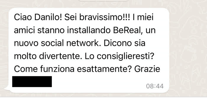 Messaggio in cui mi si chiede cos'è e come funziona BeReal